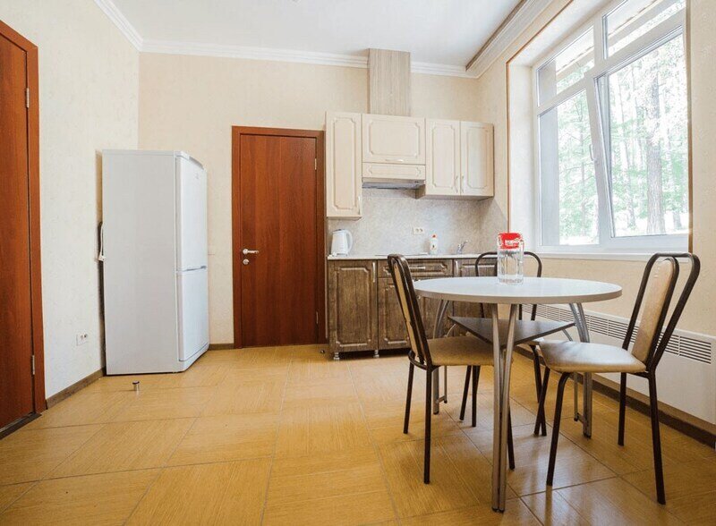 Дача №11 (комнаты 1, 3)