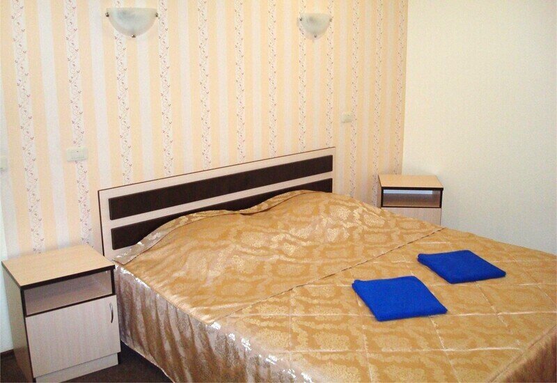 Дача №7 (комнаты 2, 5)