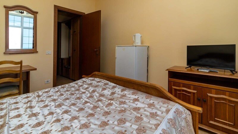 Стандартный 2-местный 1-комнатный (2 этаж, вид на море)