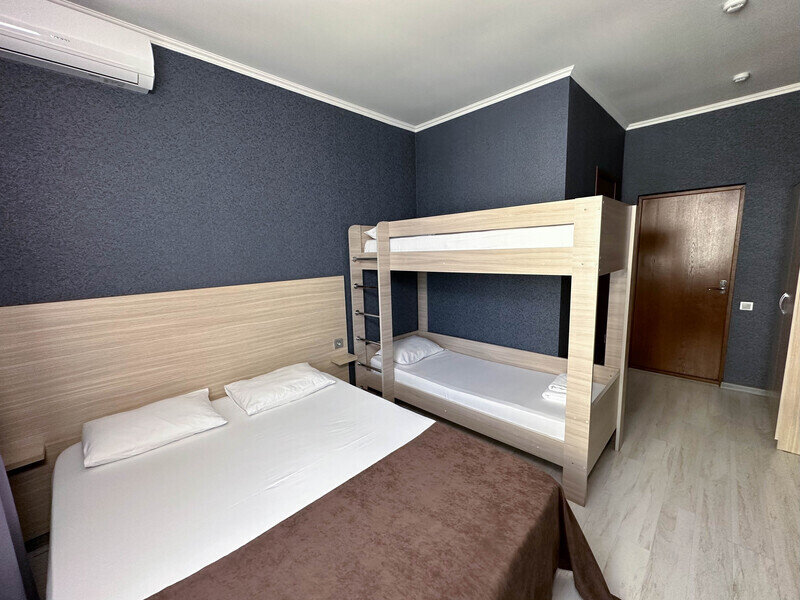 Семейный 3-местный