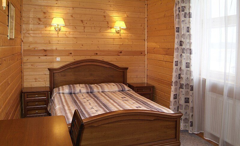 Коттедж 8-местный (без камина)