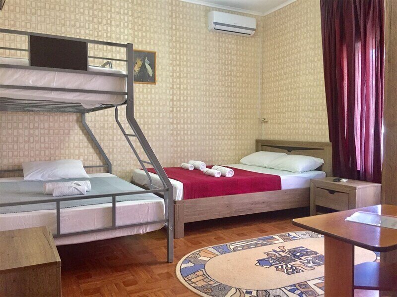 Семейный 4-местный