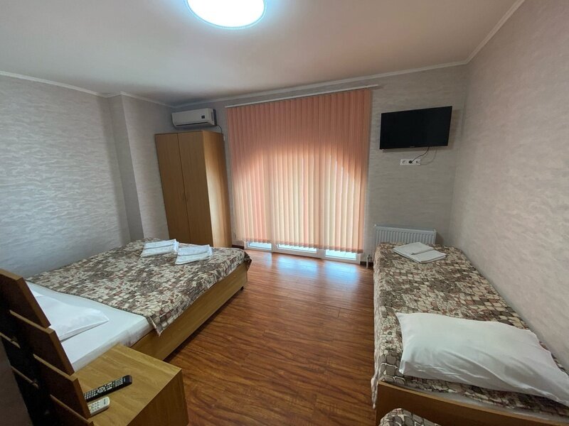 Люкс 6-местный 2-комнатный