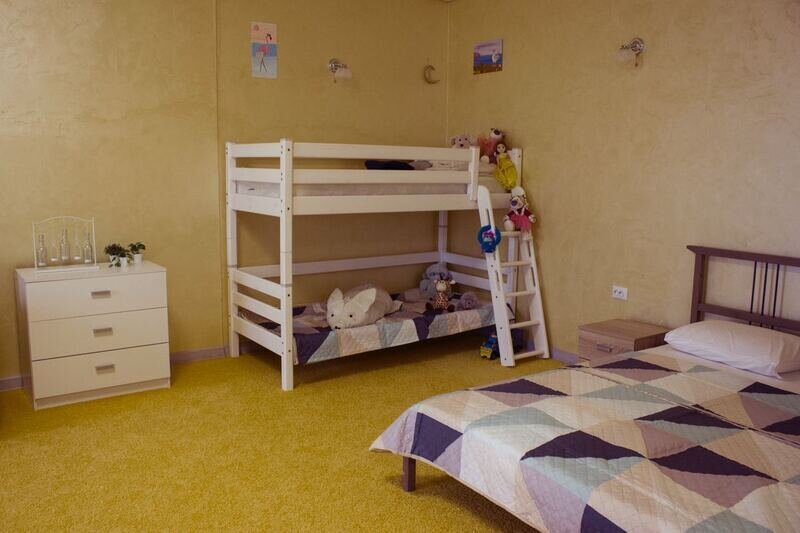 Студия 2-местный (с детской и балконом)