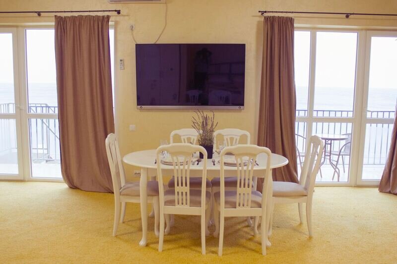 Студия 2-местный (с детской и балконом)