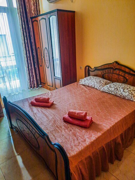 Стандартный 3-местный (с балконом)