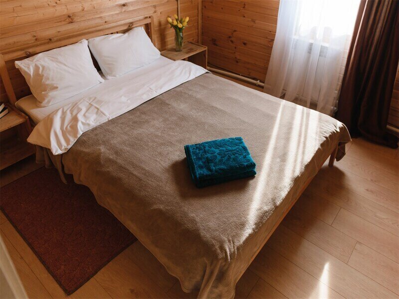 Коттедж 9-местный 4-комнатный (Добрыня Никитич)