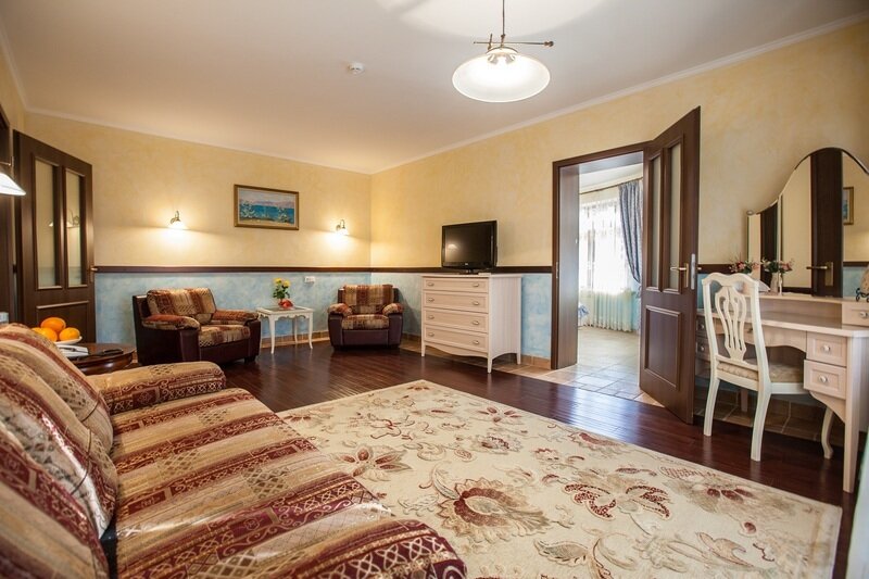 Люкс 2-местный 2-комнатный (корпус №1,2)