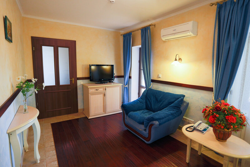 Люкс 2-местный 2-комнатный (корпус №1,2)