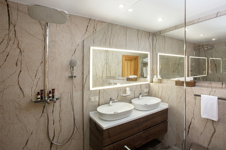 Шале 4-местный 2-комнатный (с купелью)