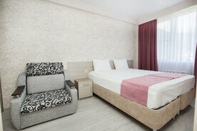 Апартаменты Трехместные апартаменты, 1 этаж, Гостевой дом Alba Inn Apartments, Красная поляна