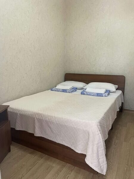 Эконом 2-местный (DBL, общий санузел)