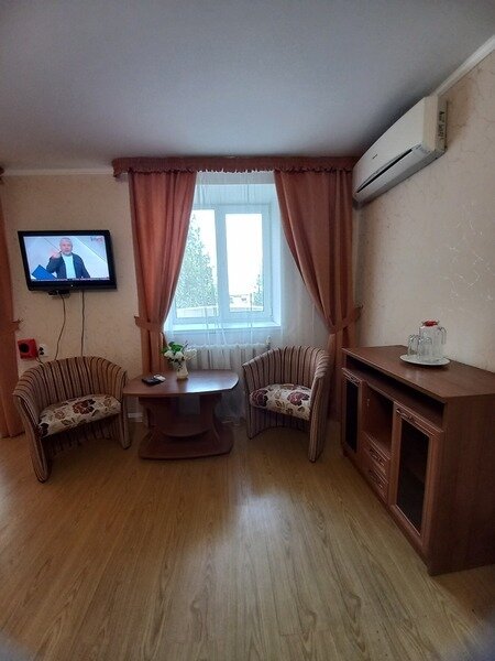 Люкс 2-местный 2-комнатный (корпус 1, 1 категория)