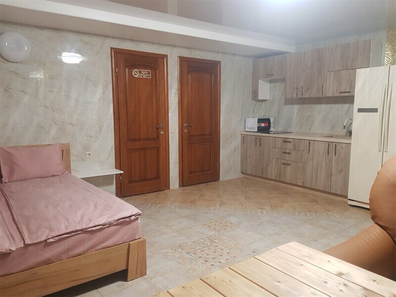 Апартаменты 6-местный (с баней, без окон)