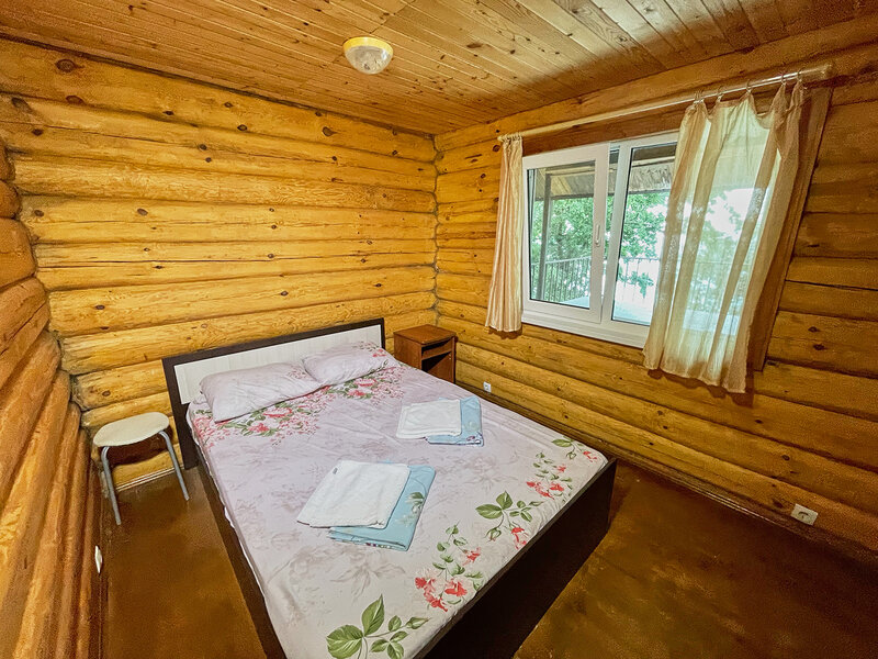 Бунгало 12-местный 5-комнатный с видом на море