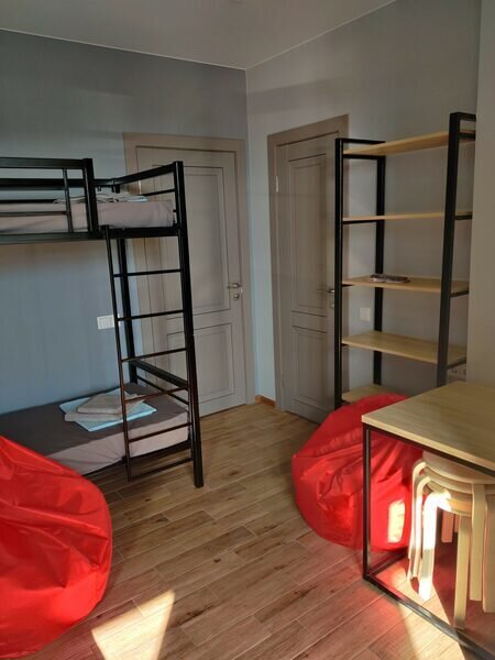 6-местный 2-комнатный