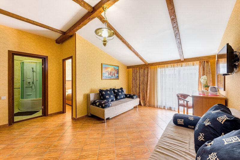 Стандартный 4-местный 2-комнатный