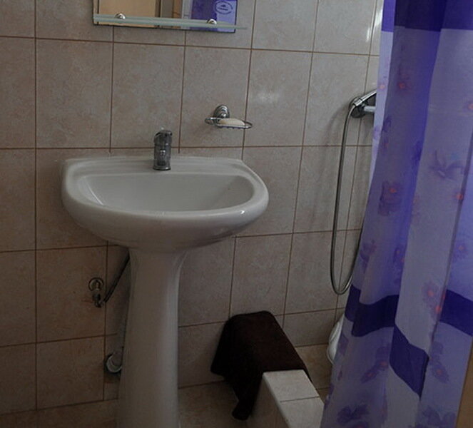 «Золотой Песок» гостевой дом, 3-х местный номер_3