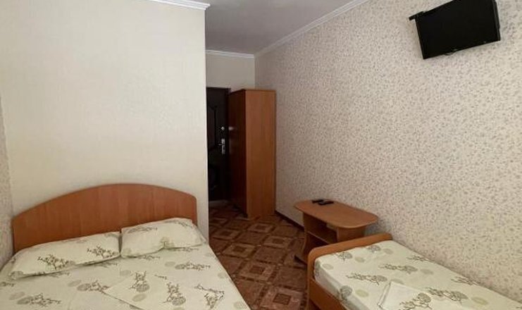 Студио 3-местный