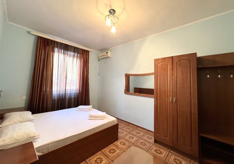 Эконом 3-местный