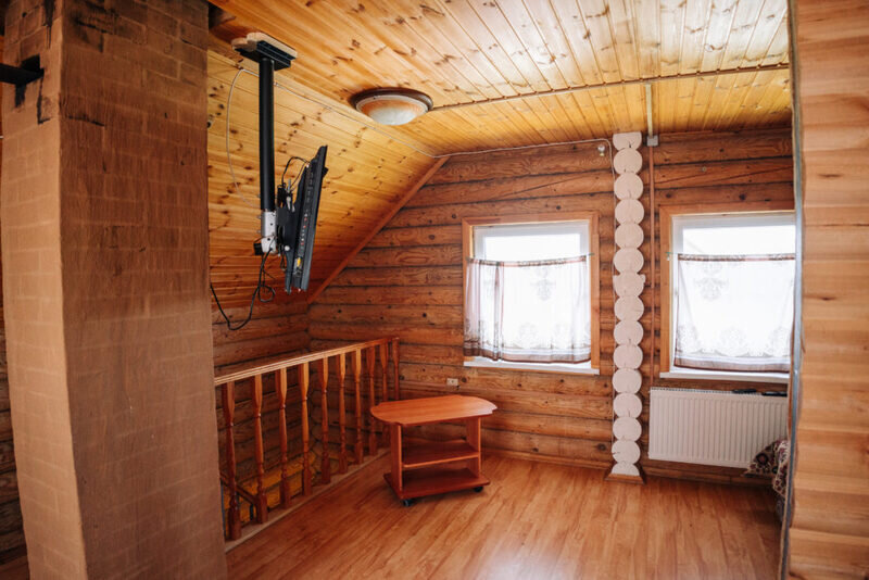 Коттедж 6-местный (с русской печью)