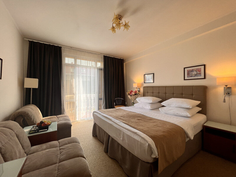 Семейный Люкс 2-местный 1-комнатный (с балконом)