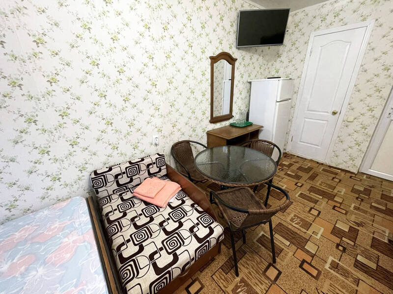 Комфорт Семейный 4-местный (с балконом)