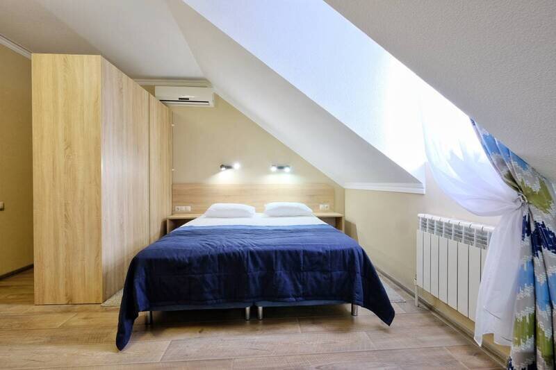 Стандартный 3-местный 1-комнатный (2 этаж)