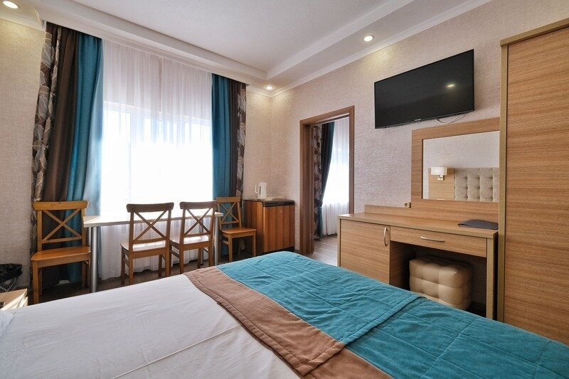 Стандартный 4-местный 2-комнатный (Улучшенный, 1 этаж)