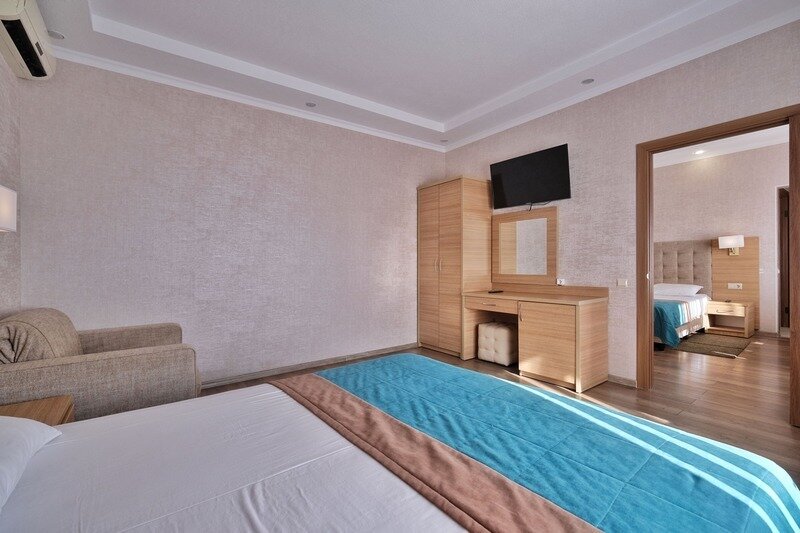 Стандартный 4-местный 2-комнатный (Улучшенный, 1 этаж)