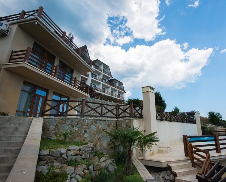 Коттедж 3-местный (2)