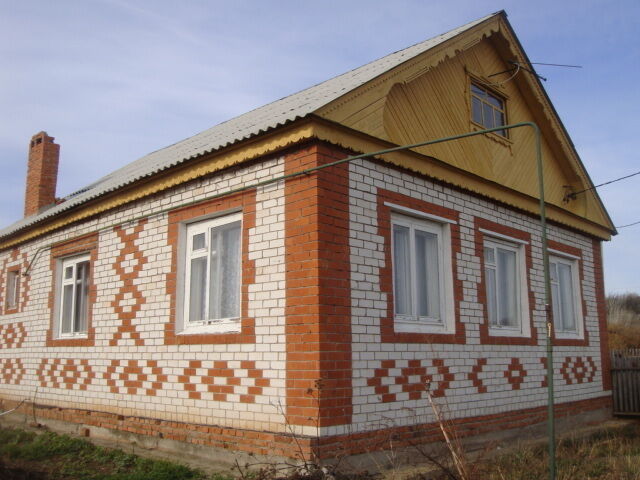 Дома кирпичные фото в деревне