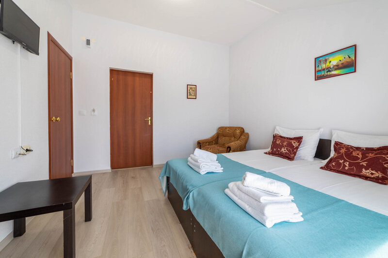 Стандартный 2-местный 1-комнатный (с доп.местом)