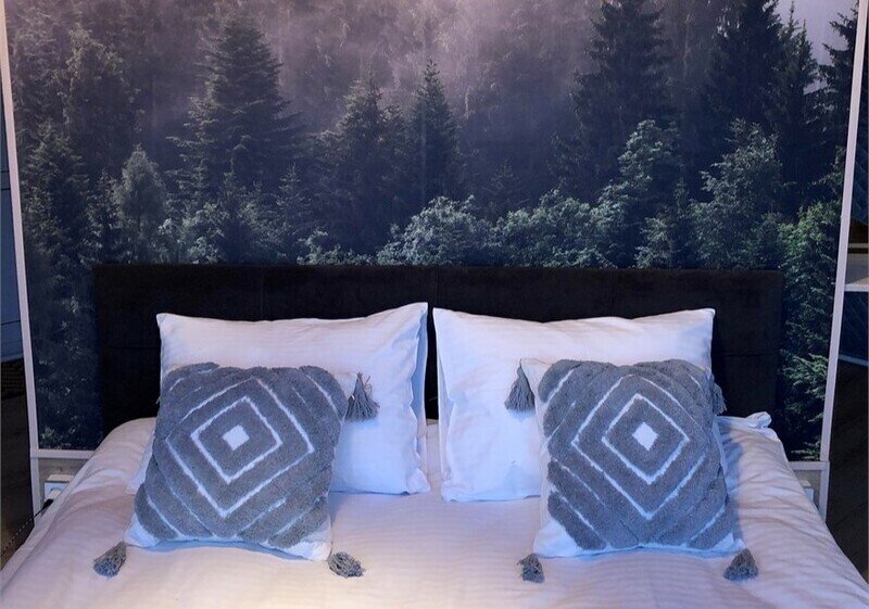 Шатер Орлан Белоплечий