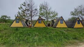 Треугольный семейный домик, База отдыха Полинка, Хасанский район