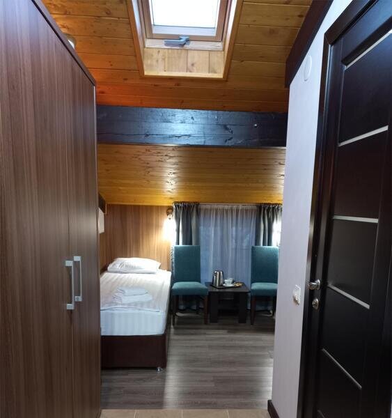 Стандартный  Мансардный 2-местный 1-комнатный (Twin)