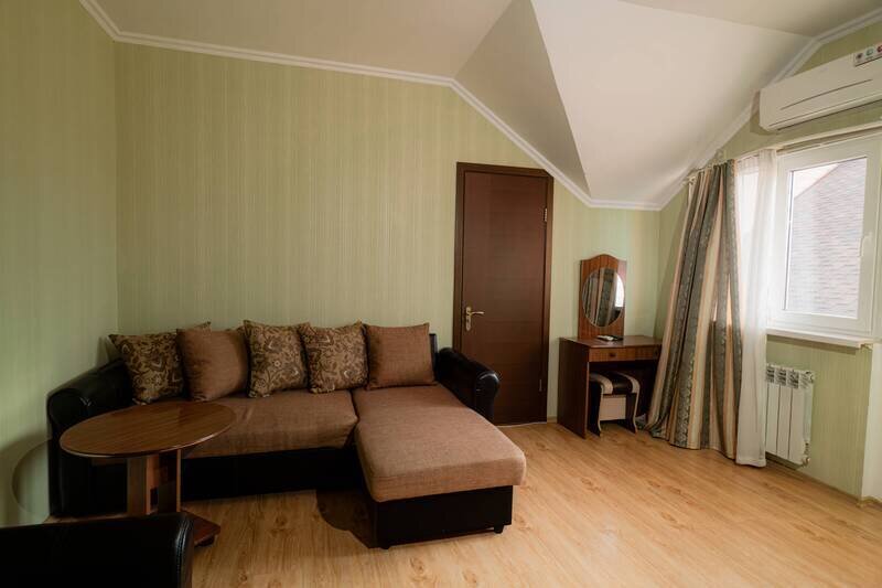 Стандартный 5-местный 2-комнатный