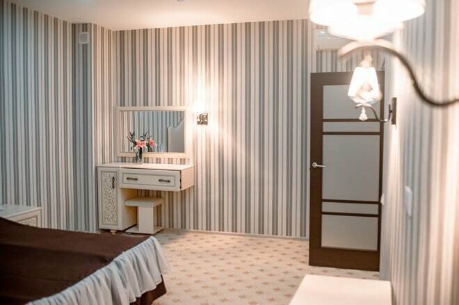 Люкс 2-местный 2-комнатный Торжественный