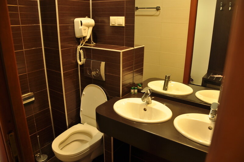 4-местный 3-комнатный (с балконом и видом во двор, корпус 3 Горный)