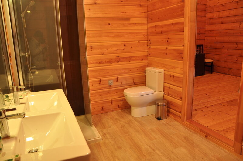 Коттедж 6-местный 4-комнатный 2-этажный