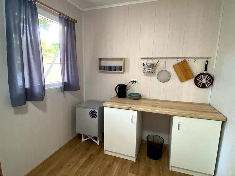 Молодежная (2, 11, 16, 20)