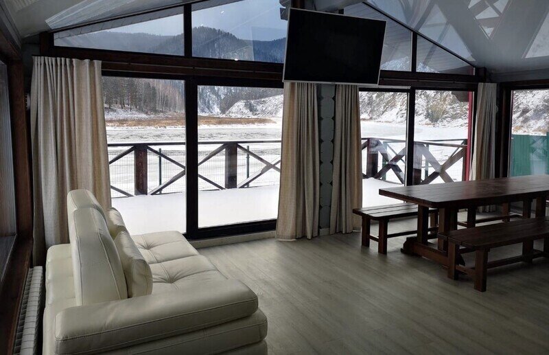 Дом 8-местный