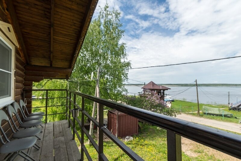 Дом 14-местный ВИП (с беседкой)