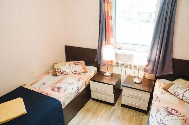 Номер 10 местный 2-этажный