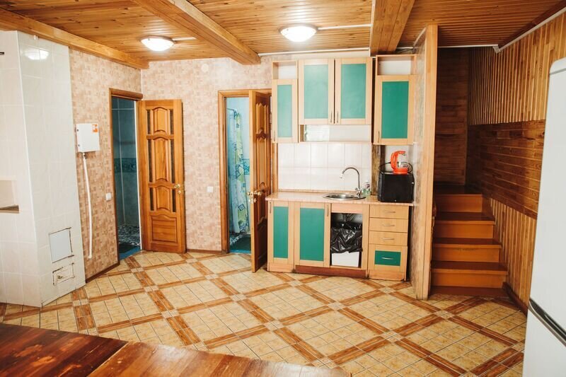 Номер 10 местный 2-этажный