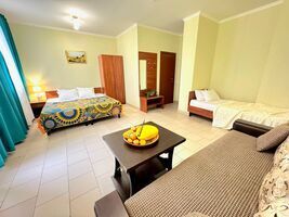 Улучшенный 5-местный с балконом, Гостевой дом Бухара, Джемете