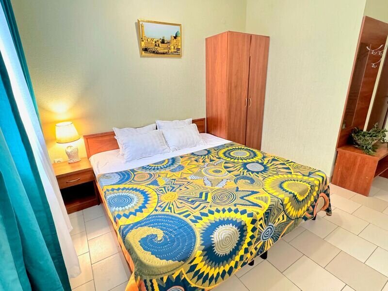 Улучшенный 5-местный 2-комнатный (с балконом)