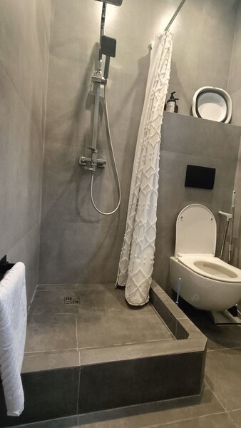 Домик Полулюкс 5-местный