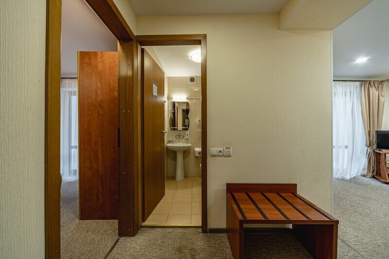 Полулюкс 2-местный 3-комнатный