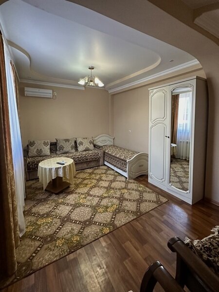 Стандартный 5-местный 2-комнатный (с балконом)